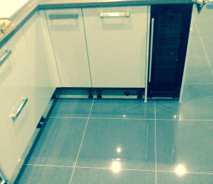 kitchen-floor-tiling